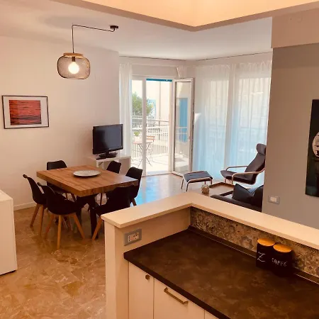 Cima - Vista Mare, 3 Camere, Wifi, Family شقة *